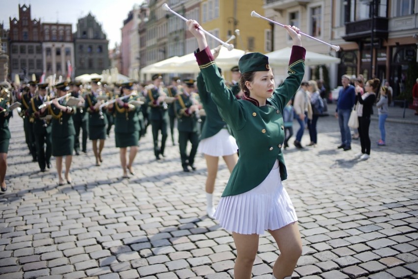 3 maja w Poznaniu: Parada na ulicach Poznania [ZDJĘCIA, WIDEO]