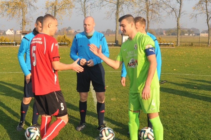 Dąbrówka Wlkp. Piłka nożna kl. A grupa Zielona Góra I - Sokół Dąbrówka - Sokół Rozłogi 6:5 (5:1)