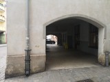 Oleśnica. Przejście pod arkadami przy ulicy 3 Maja w Oleśnicy będzie zamykane (PROJEKT)