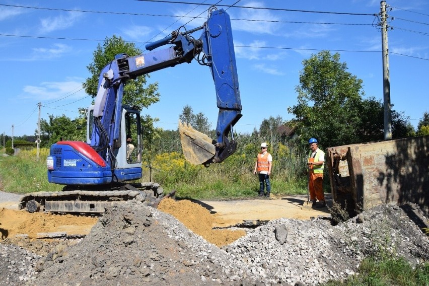 Gmina Rzgów. Buduje się kanalizacja sanitarna w Rzgowie. Wydłuży się sieć wodociągowa w mieście i na wsi