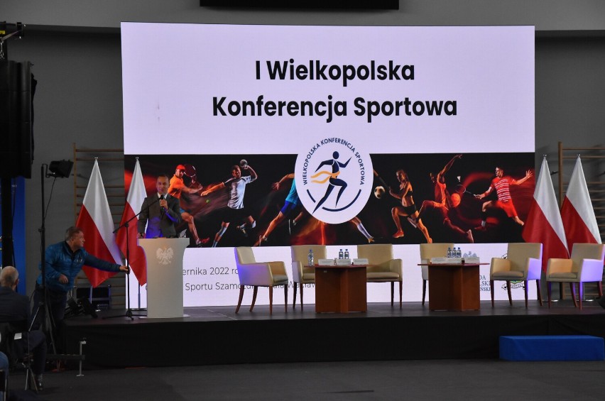 Szamotuły. W hali "Wacław" odbyła się I Wielkopolska Konferencja Sportowa. Dyskutowano o rozwoju sportu, jego promocji i finansowaniu