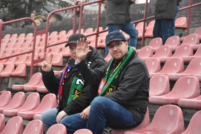 Mecz GKS-u Jastrzębie z Radomiakiem Radom przyciągnął na trybuny spore grono fanów.