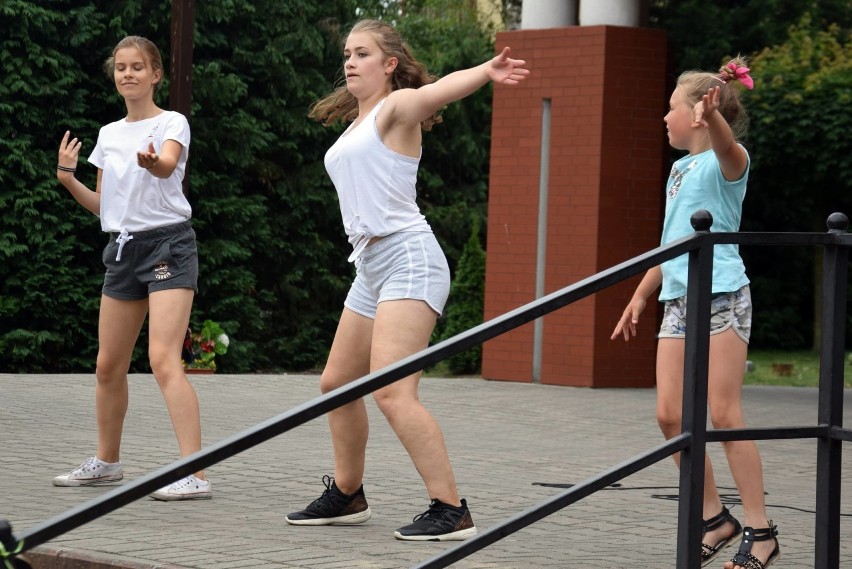 Stargard. Coś dla ducha i coś dla ciała na parafialnym festynie na os. Chopina [ZDJĘCIA]