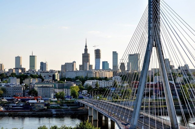 UM Warszawa ma specjalną stronę internetową poświęconą turystyce - niezbędnik dla odwiedzających stolicę
