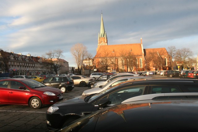 Parkingi w Raciborzu: Lenk obiecał, lenk da - 200 miejsc