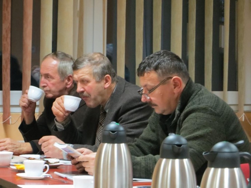 Jastrowie: Przegłosowano budżet Gminy i Miasta Jastrowie na 2013 rok. Sesja Rady Miejskiej [FOTO]