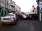 Wypadek na skrzyżowaniu ulic 3 Maja - Cyganka. Dwie osoby w szpitalu [WIDEO]
