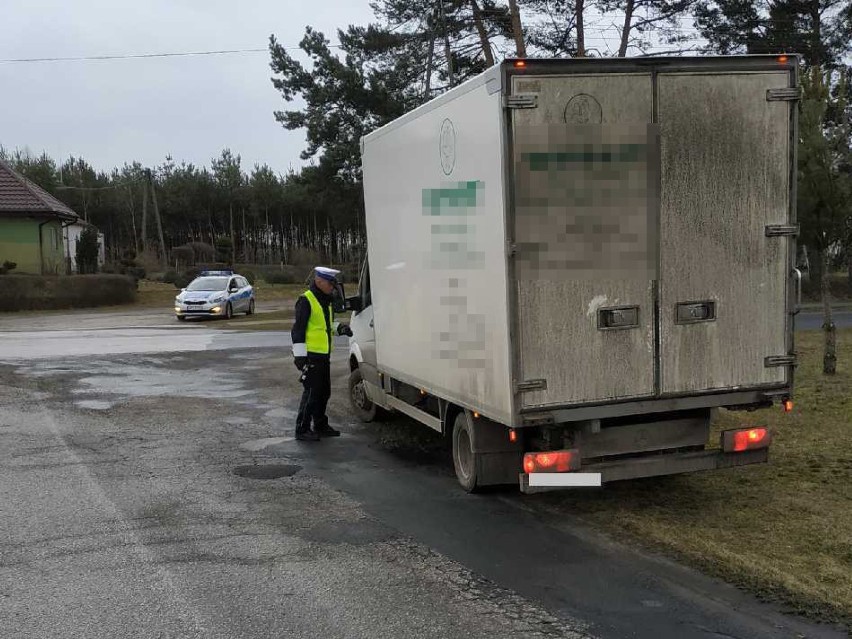 Policyjne działania „Truck &Bus” w powiecie radziejowskim. Skontrolowano 83 pojazdy [zdjęcia]