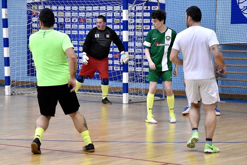 Pilska Liga Futsalu.  BestDrive Mrotek mistrzem, drugi Sokół. Zobaczcie zdjęcia ostatnich  meczów i wręczenia nagród