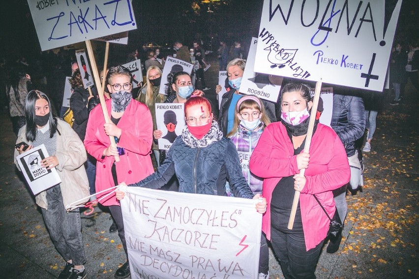 Tłumy mieszkańców Rogoźna i okolic protestowało przeciwko zakazowi aborcji