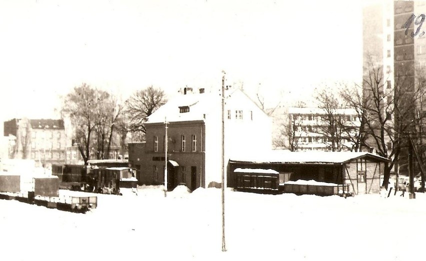 7 stycznia 1987, Gliwice Trynek, stacja kolei wąskotorowej.
