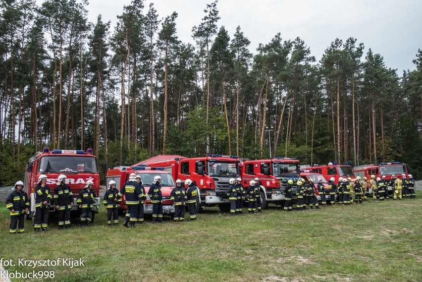 Pożar domków letniskowych we Władysławowie w gminie Miedźno [ZDJĘCIA] To scenariusz gminnych ćwiczeń strażackich