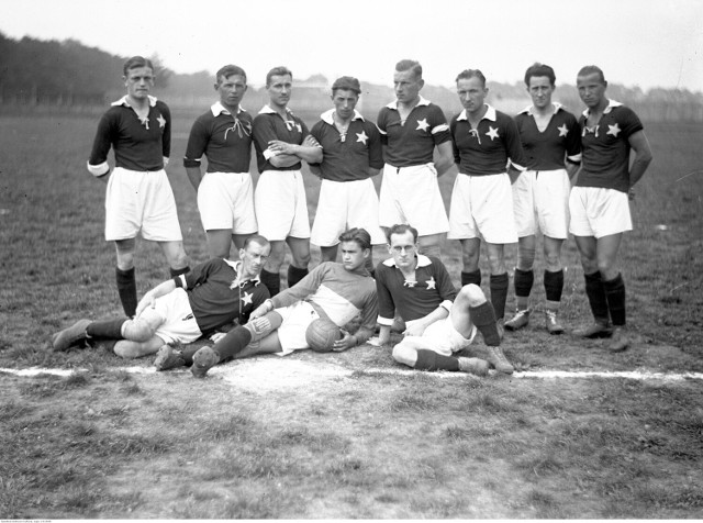 Drużyna piłkarska Wisły Kraków, 1926 r.