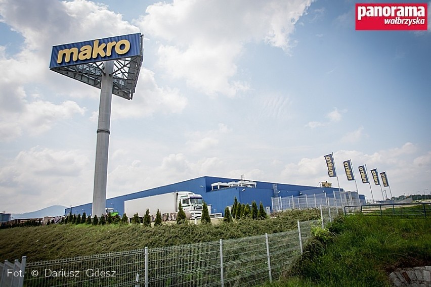 Hala MAKRO w Szczawnie-Zdroju zostanie zamknięta. Właściciele firmy podjęli już decyzję.