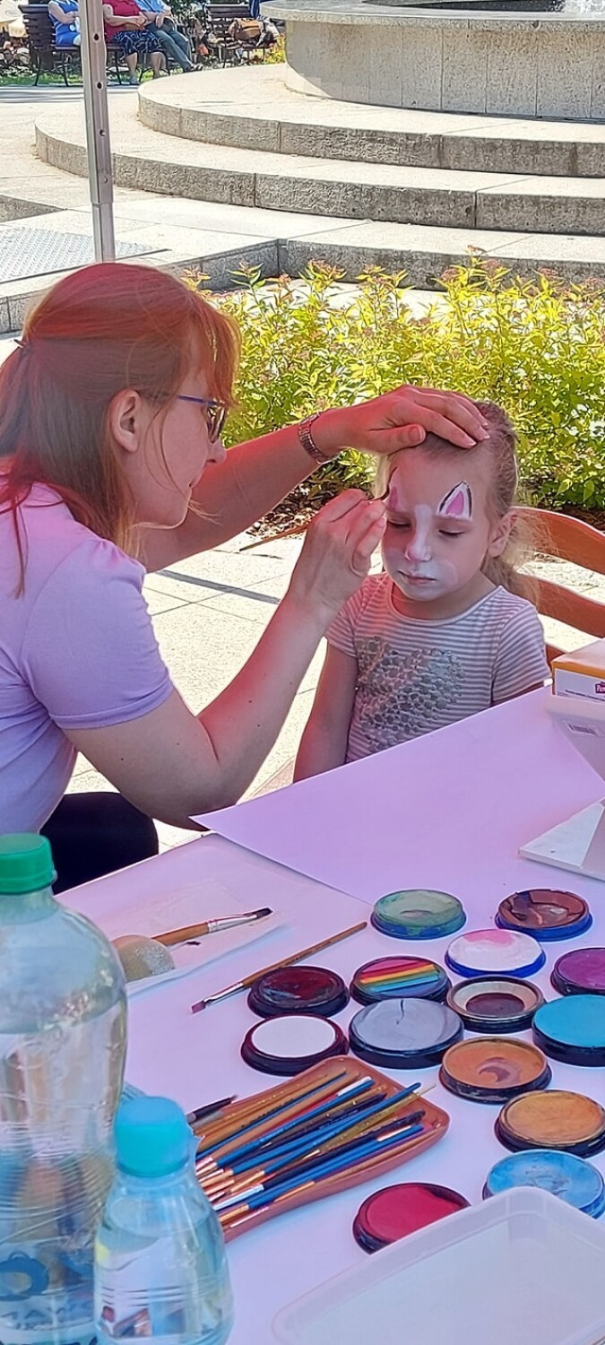 Najmłodsi jastrzębianie podczas dnia dziecka bawili się...