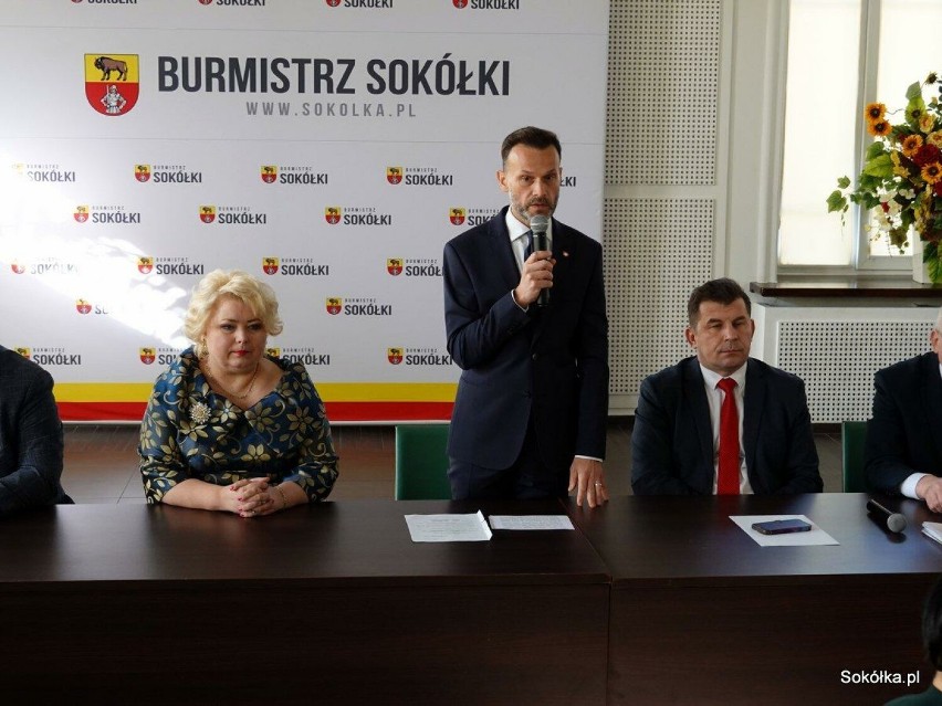 Burmistrz Sokółki i wojewoda podlaski spotkali się z sołtysami i przewodniczącymi rad osiedli