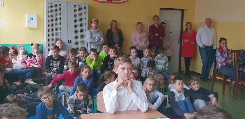 Ekologiczny dzień w Szkole Podstawowej w Zacharzynie (ZDJĘCIA)