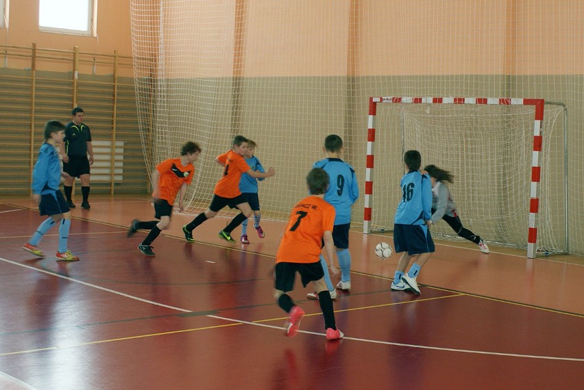 Futsal Junior. Finały Ogólnopolskie rozstrzygnięte w Wysokiem Mazowieckiem. Dobry występ Sztutowa