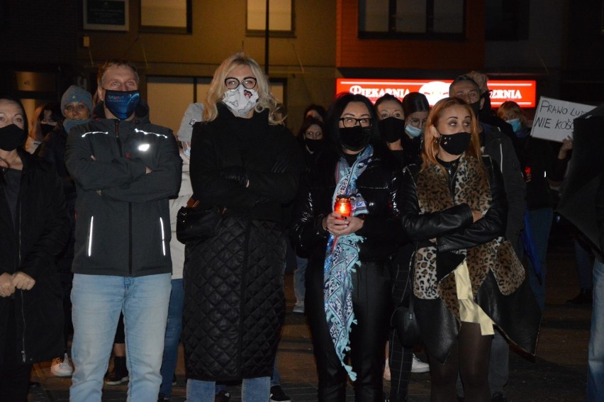 Lębork. Tak nasi samorządowcy protestowali w niedzielę na ulicach miasta