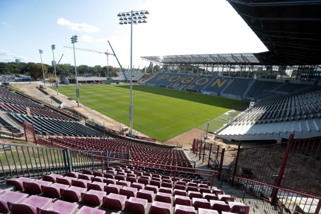 Stadion Pogoni przed meczem ze Śląskiem Wrocław.