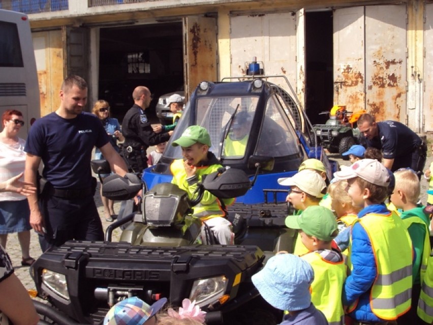 Przedszkolaki odwiedziły olsztyńskich policjantów