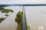 Zalane okolice Wrocławia. Zobacz zdjęcia z góry. Nie wygląda to dobrze...