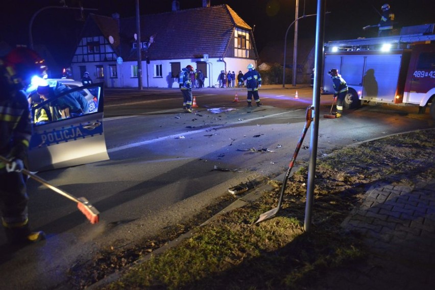 RACOT. Wypadek na skrzyżowaniu w centrum wsi [ZDJĘCIA]