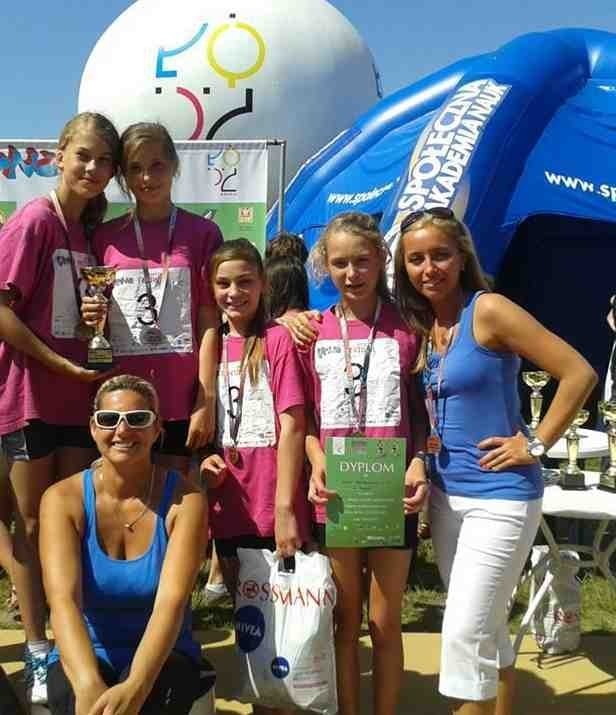 Dziewczęta z tczewskiej SP 11, brązowe medalistki Vena Sport Festival.