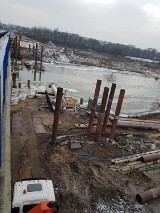 Postęp pracy przy budowie mostu w Obornikach [NOWE ZDJĘCIA]