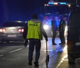 Tragedia w wigilijną noc. Samochód przejechał po 41-letnim mężczyźnie. Nie żyje