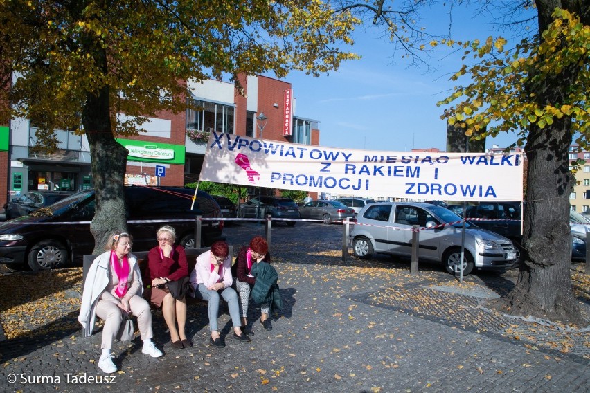 Na Rynku Staromiejskim w Stargardzie mieszkańcy ustanowili dziś Rekord Polski [ZDJĘCIA, WIDEO]