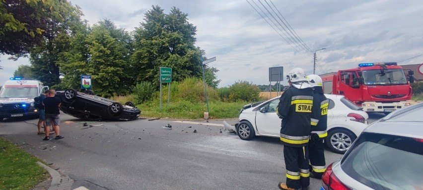 Do wypadku doszło około godziny 14:40 na skrzyżowaniu ul....