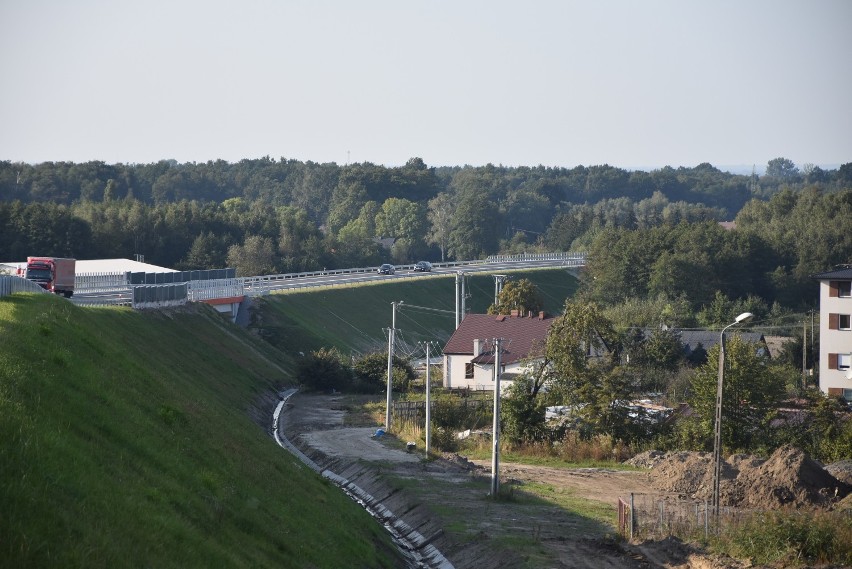 Dąbrowa Tarnowska. Lampy uliczne w mieście gasną w środku nocy. Zaoszczędzone w ten sposób pieniądze miasto wyda na oświetlenie obwodnicy