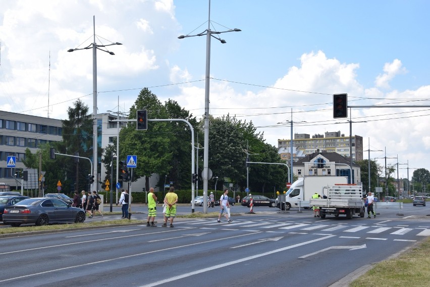 Aleja Jana Pawła II w Częstochowie została częściowo...