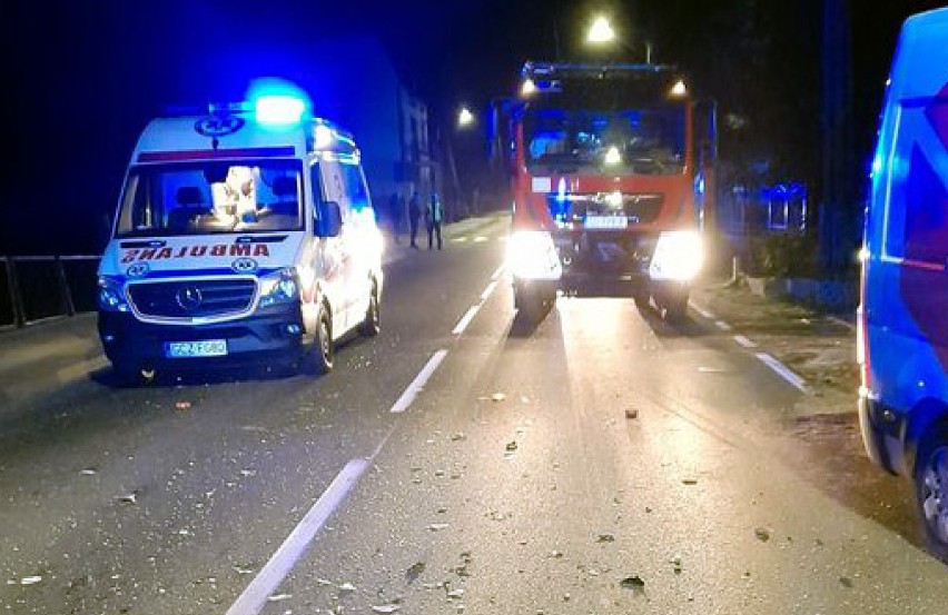 W Rzeczenicy zderzyły się dwa samochody - osobowy i...