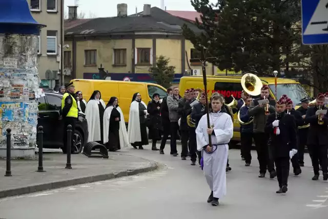 Pogrzeb tragicznie zmarłego w Sosnowcu diakona z Wolbromia