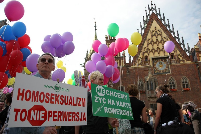 Marsz Równości przemierzał ulice Wrocławia (RELACJA,ZDJĘCIA)