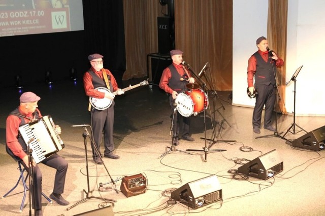 Koncert Kapeli Podwórkowej Scyzory odbył się w czwartek, 14 września w Wojewódzkim Domu Kultury w Kielcach.