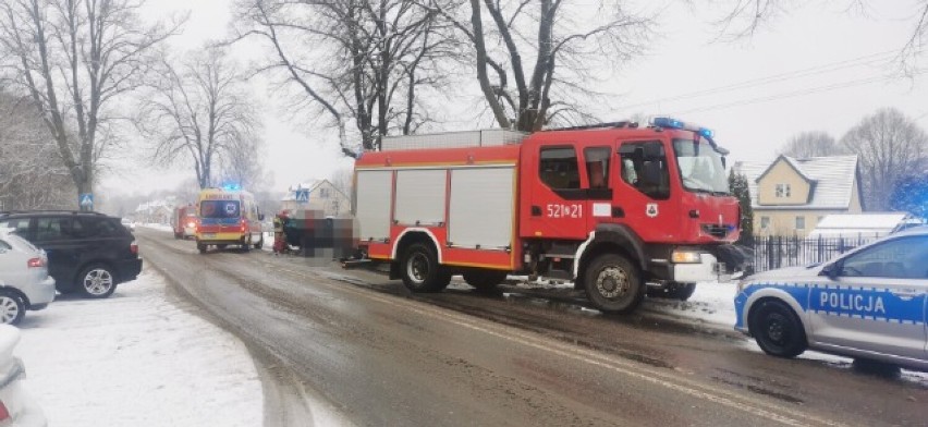 Sławno: Zderzenie dwóch aut na ul. Gdańskiej. Jedna osoba ranna