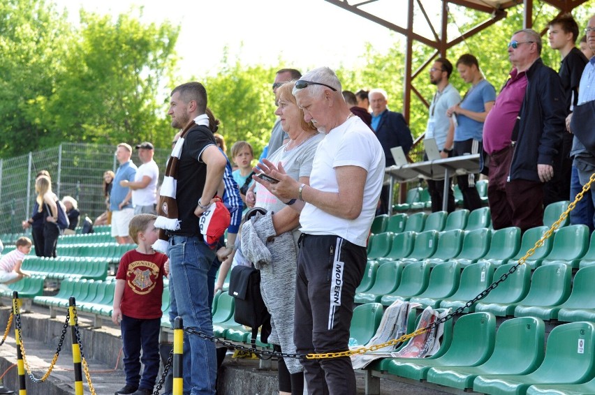 14.05.2022, Kraków: kibice na meczu Garbarnia - Wigry...