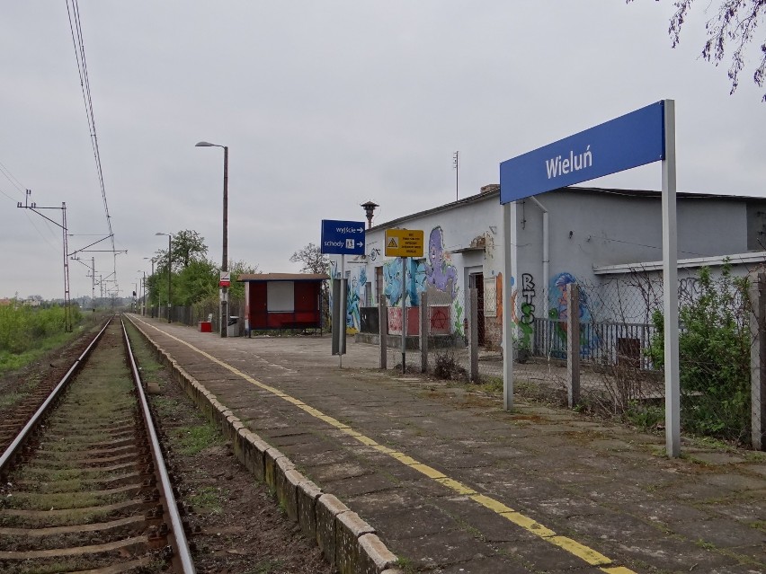 Ruch kolejowy z Wielunia wstrzymany na prawie miesiąc