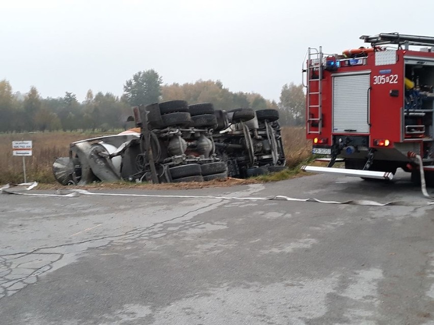 Śmiertelny wypadek w Giebułtowie, nie żyje kierowca