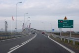 Most Kwidzyn: Miesięcznie mostem jeździ około 100 tys. samochodów
