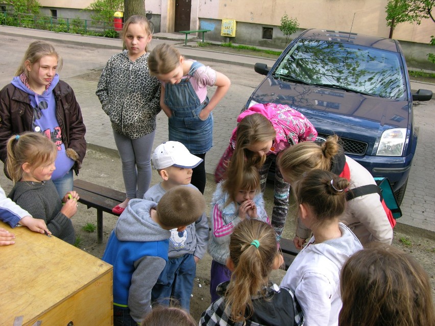 Teatr Realistyczny wyszedł na podwórko, do skierniewickich...