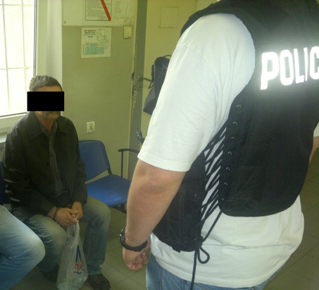 Bydgoszcz: Odpowiedzą za zabójstwo sprzed 4 miesięcy