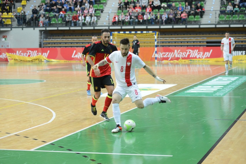 Reprezentacja Polski w futsalu grała już pod dachem hali CRS