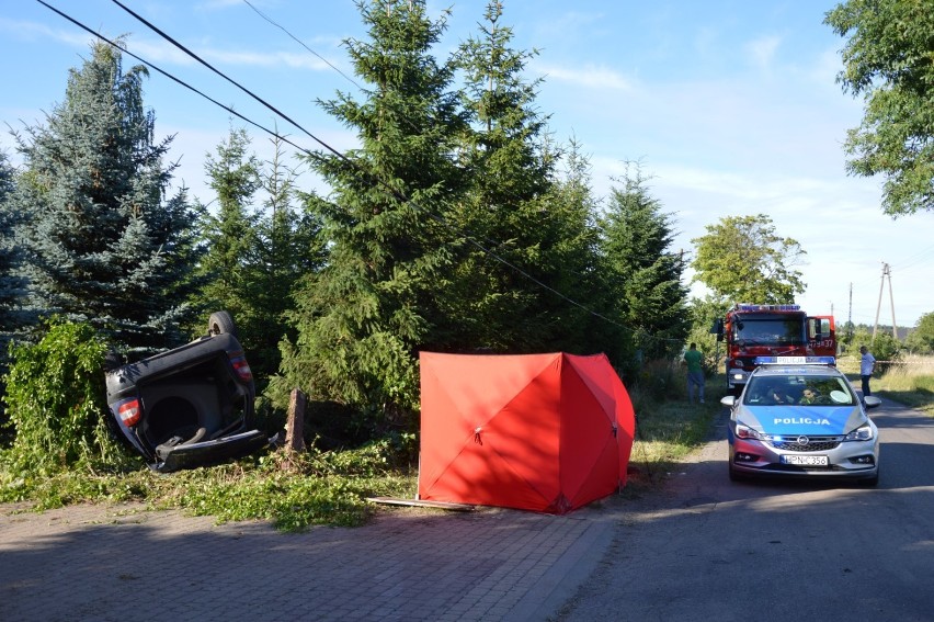 W wyniku wypadku w Czarnówku śmierć poniosła kobieta