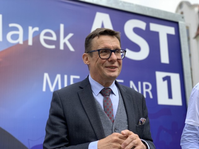 W nadchodzących wyborach parlamentarnych Marek Ast będzie kandydował do Sejmu z pierwszego miejsce na liście Prawa i Sprawiedliwości.