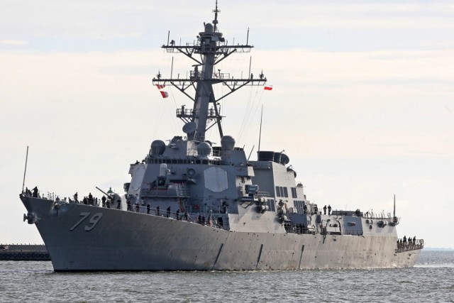 Amerykański niszczyciel USS Oscar Austin w Gdyni (1.07.2014 r.)