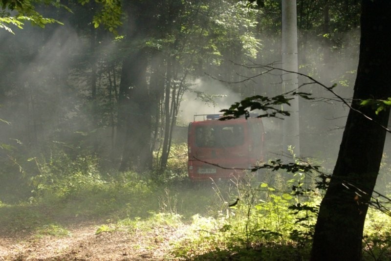 Pożar lasu - ćwiczenia strażaków z Mrągowa [Zdjęcia]